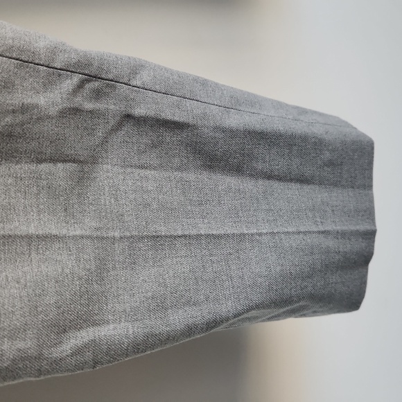 Uniqlo Easy Pant - Picture 3 of 6